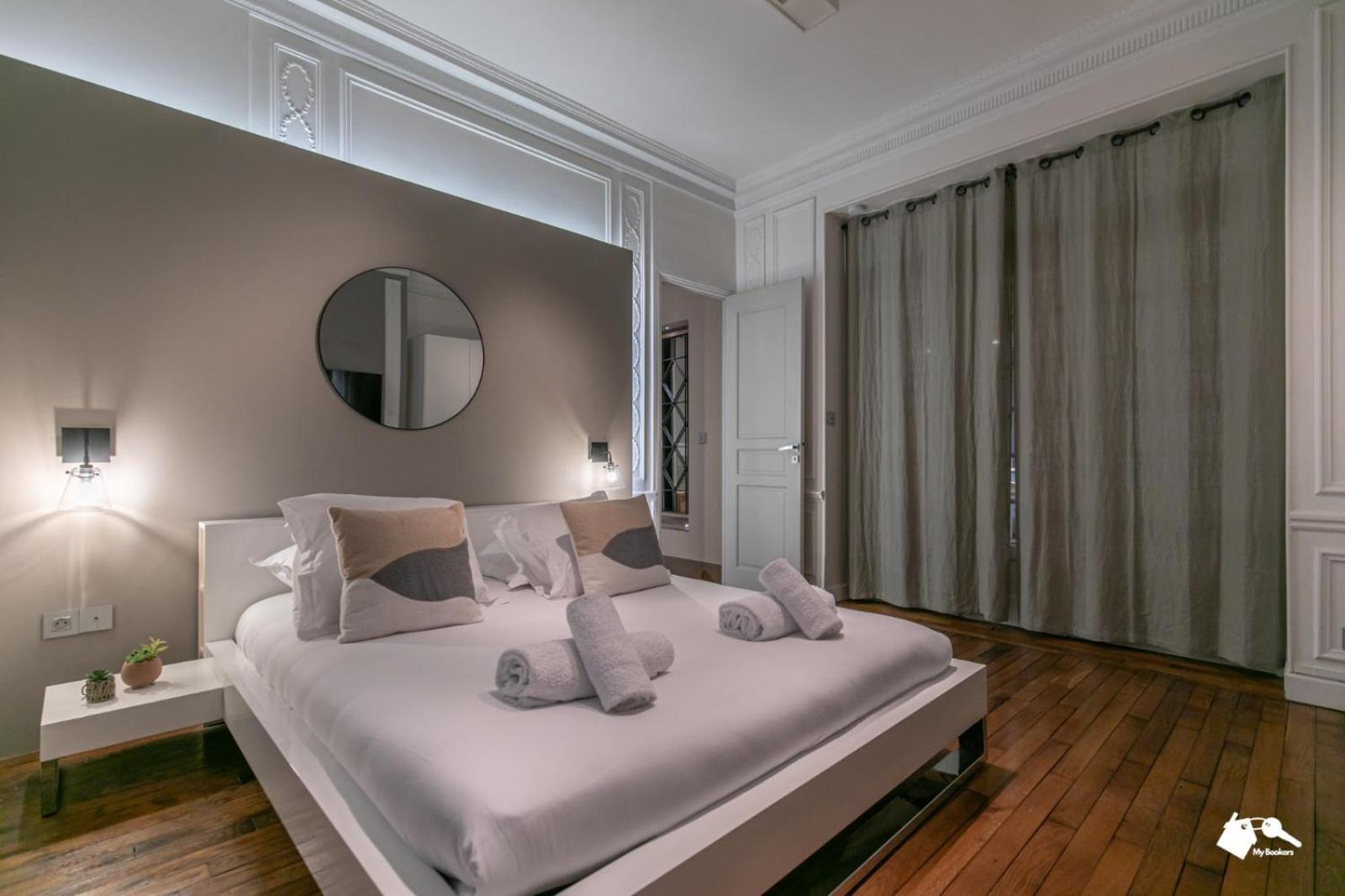 Mba - Luxury Berthier Proche Des Ternes Parigi
